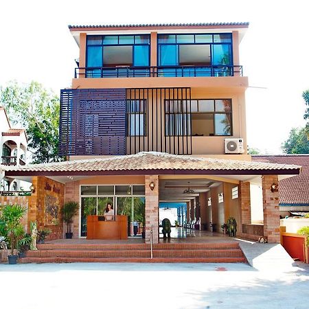 Sea Breeze Guest House Csaam Kültér fotó