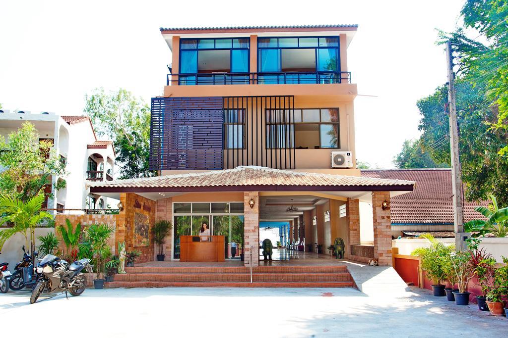 Sea Breeze Guest House Csaam Kültér fotó